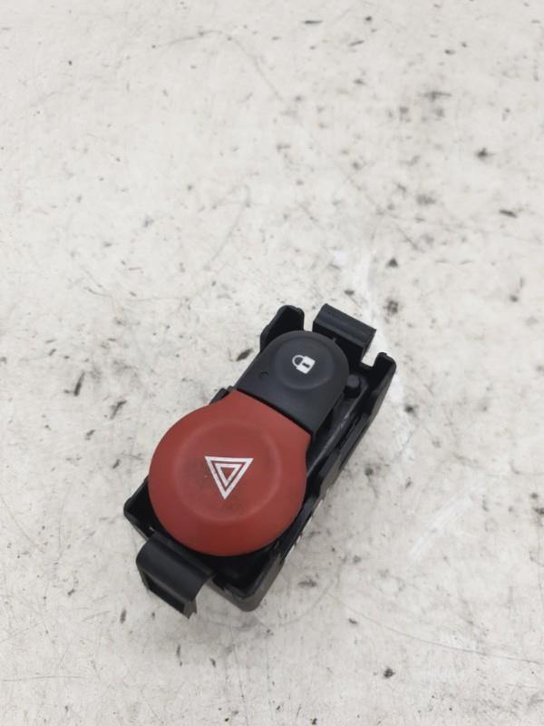 Bouton de warning RENAULT CLIO 3 PHASE 2 Diesel - 1