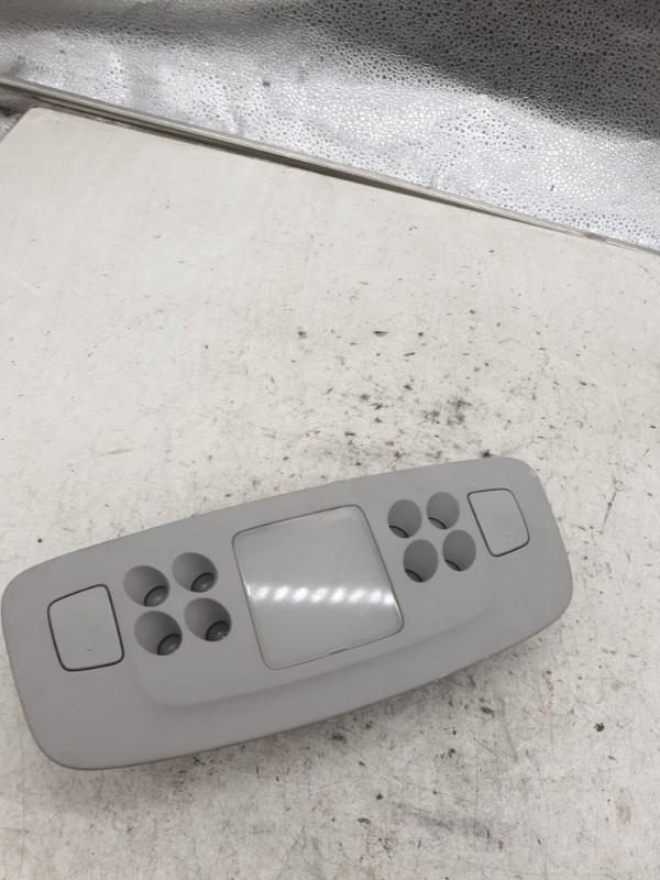 Eclairage de plafonnier LEXUS IS 2 PHASE 1  - 1