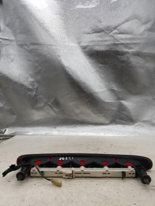Feu arriere stop central SUZUKI SWIFT 3 Diesel - 1
