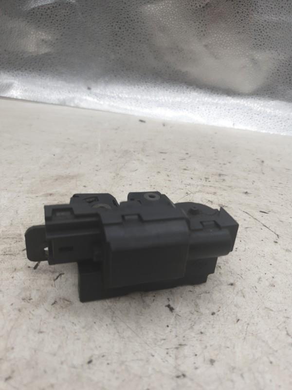 Serrure de hayon RENAULT TWINGO 2 PHASE 1 Essence - 1