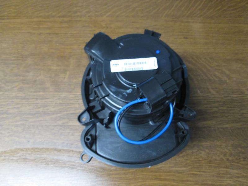 Ventilateur chauffage RENAULT MEGANE 4 PHASE 1 Essence - 1
