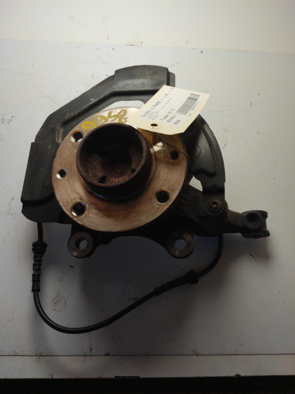 Fusee avant gauche RENAULT TWINGO 3 PHASE 1 Essence - 1