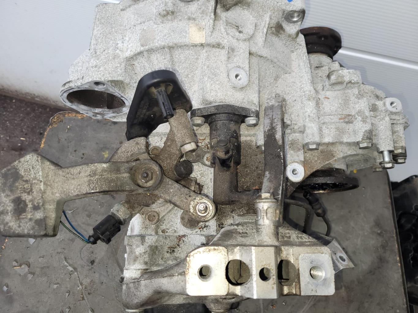 Boite de vitesses VOLKSWAGEN GOLF 6 Diesel - 1