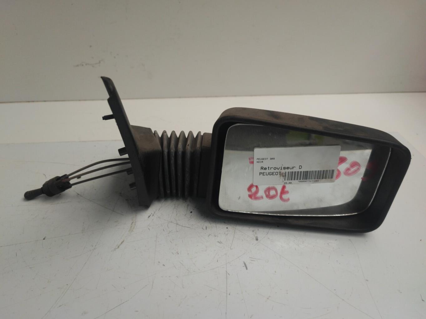 Retroviseur droit PEUGEOT 309  - 1