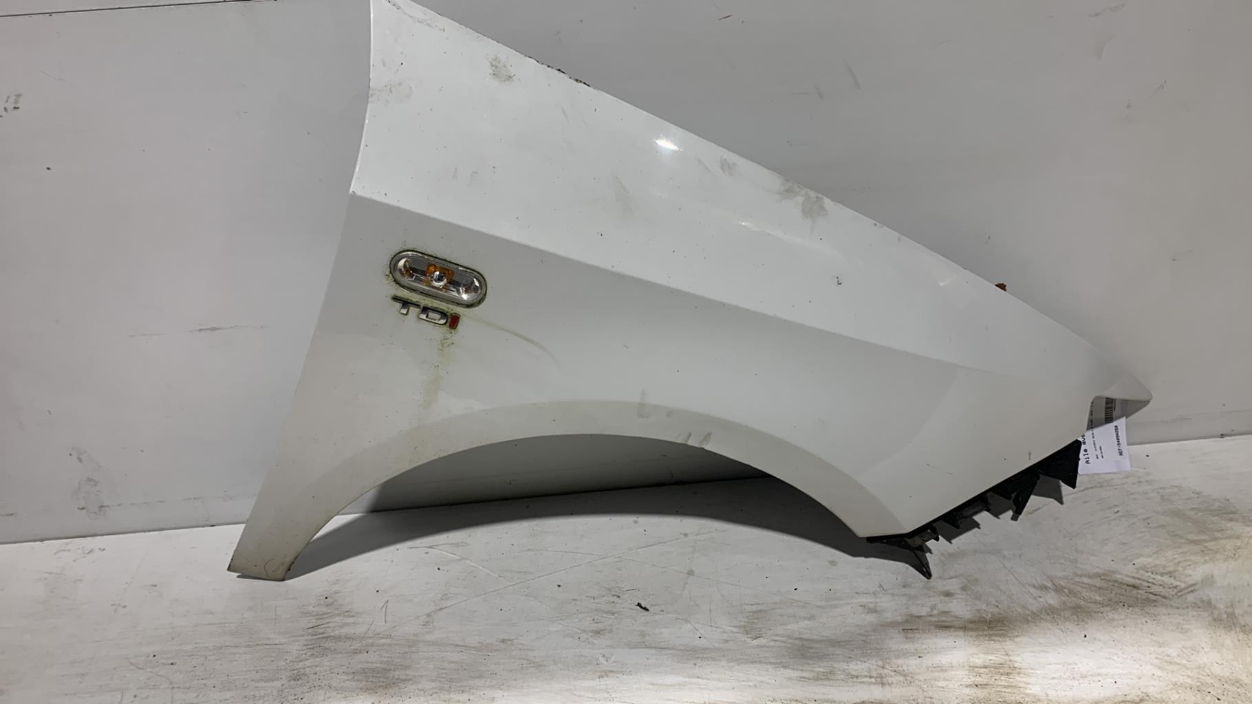 Aile avant droit SEAT IBIZA 4 ST PHASE 1 BREAK Diesel - 1