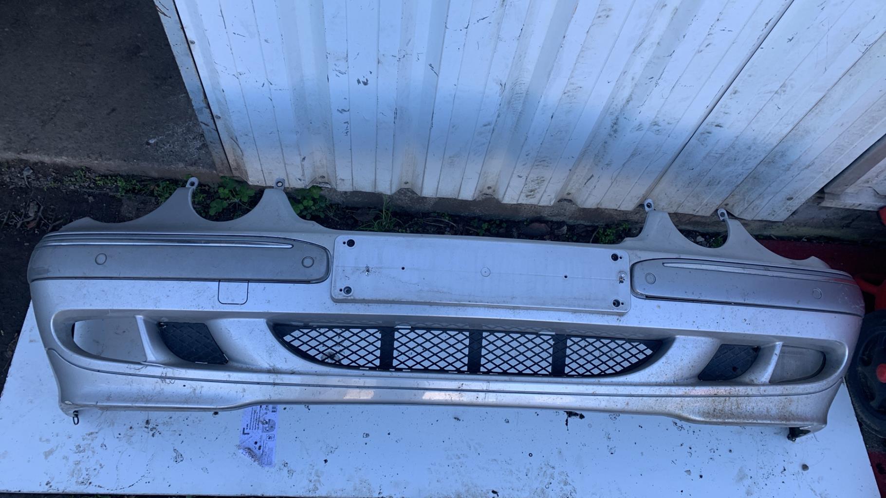 Pare choc avant MERCEDES CLASSE E 124  - 1