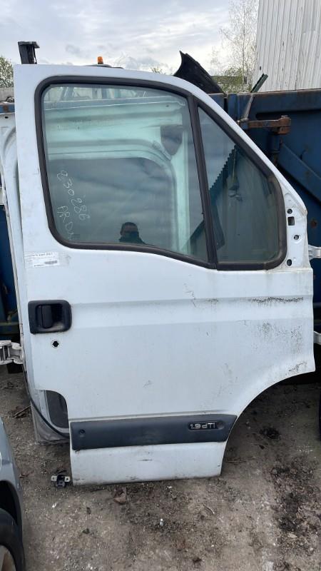 Porte avant droit RENAULT MASTER 2 PHASE 1 Diesel - 1