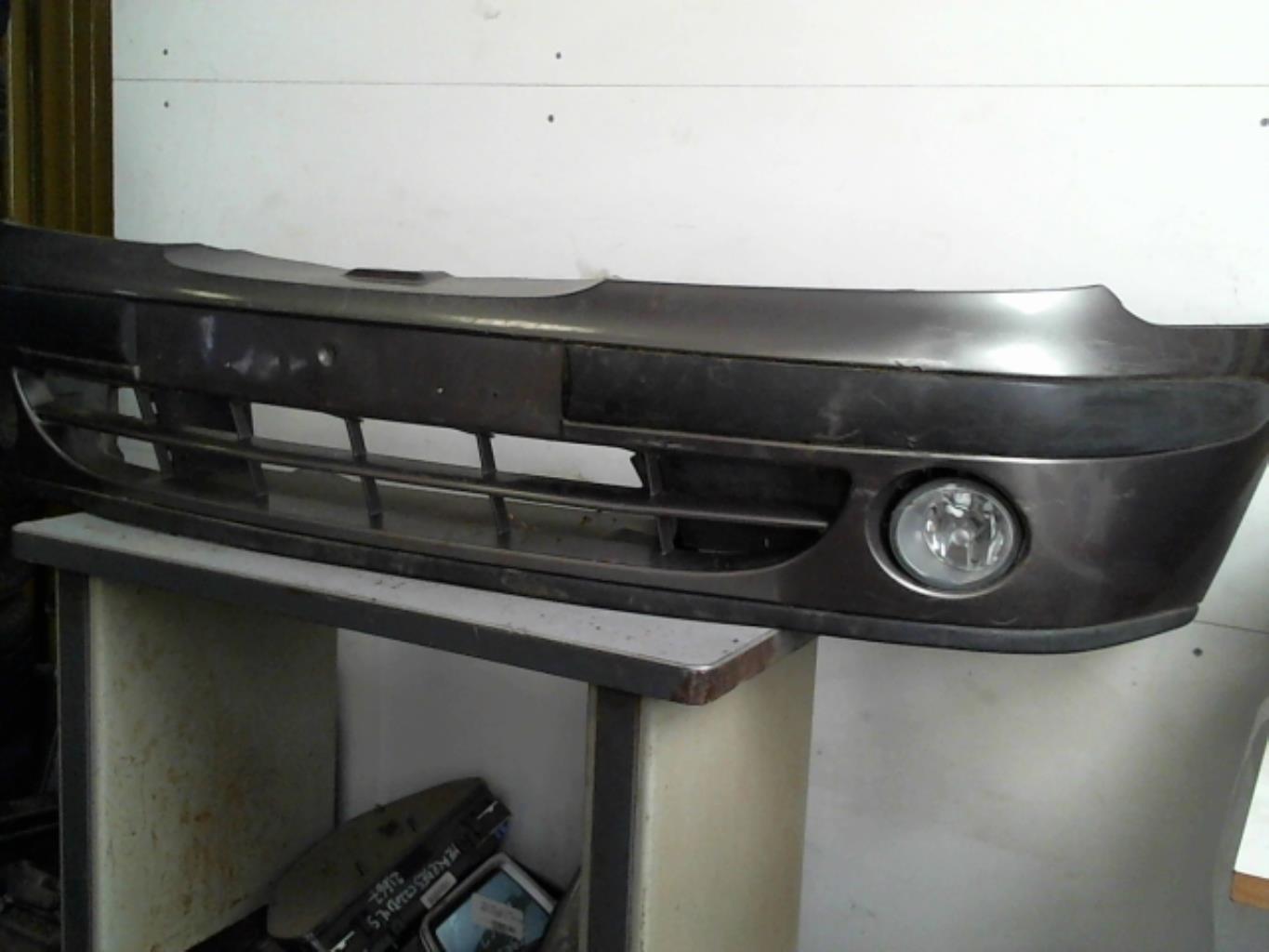Paraurti anteriore RENAULT MEGANE 1 PHASE 2 Diésel - 1