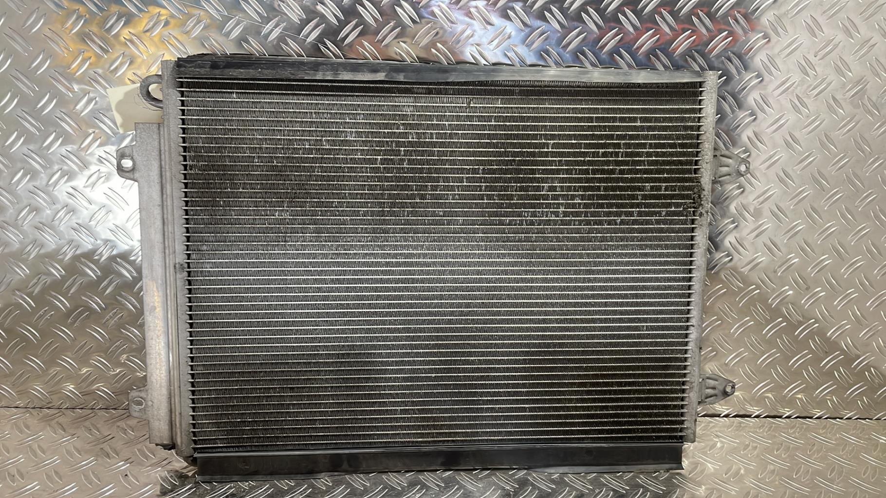 Radiatore clima VOLKSWAGEN PASSAT 5 BREAK Diésel - 1