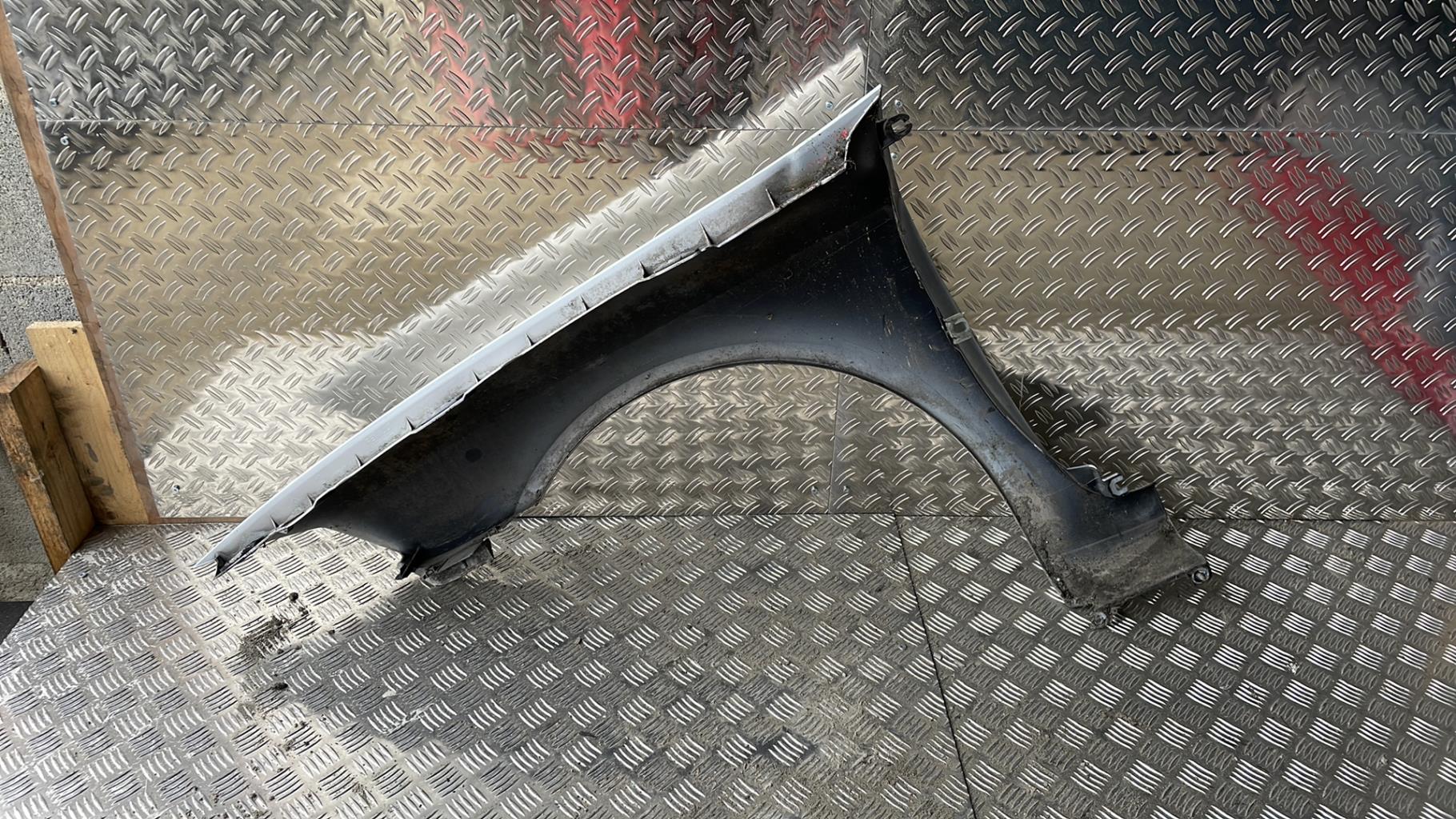 Parafango anteriore destro RENAULT LAGUNA 2 PHASE 2 BREAK Diésel - 1