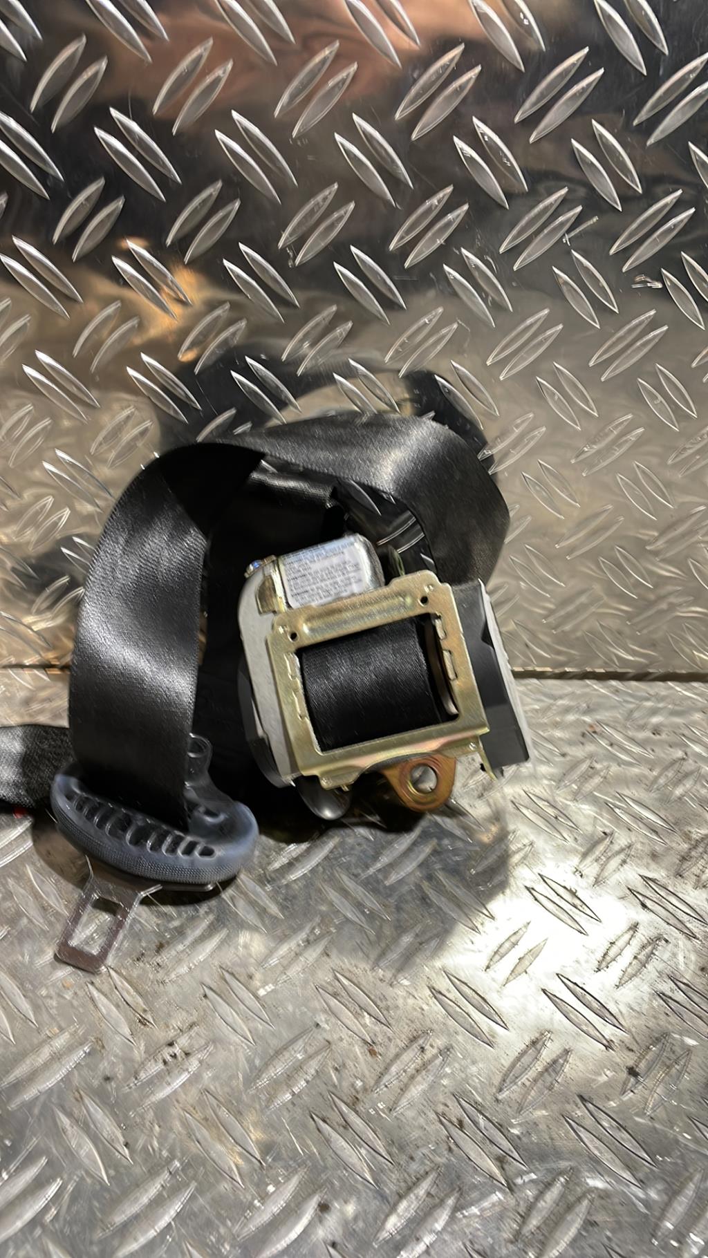 Cintura di sicurezza anteriore destra AUDI A2 Gasolina - 1