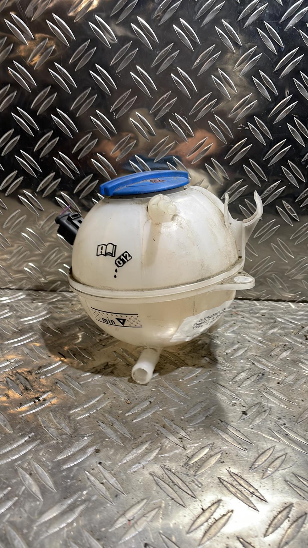 Vaso di espansione VOLKSWAGEN PASSAT 5 BREAK Diésel - 1