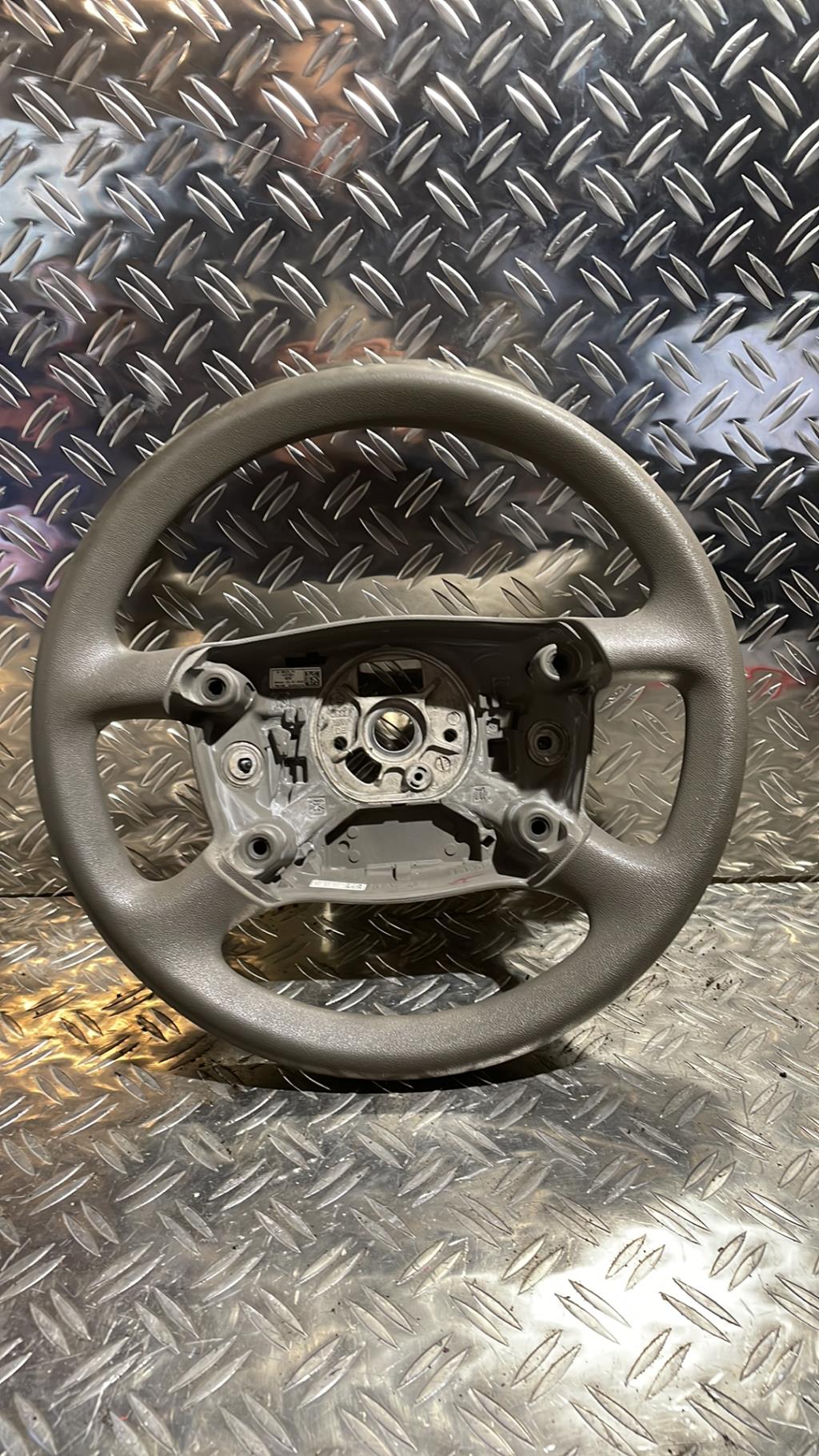 Volant AUDI A2 Essence - 1
