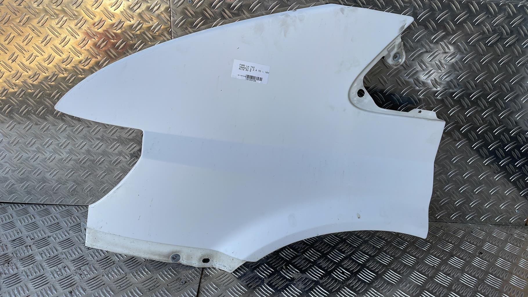 Parafango anteriore sinistro FORD TRANSIT 3 Diésel - 1
