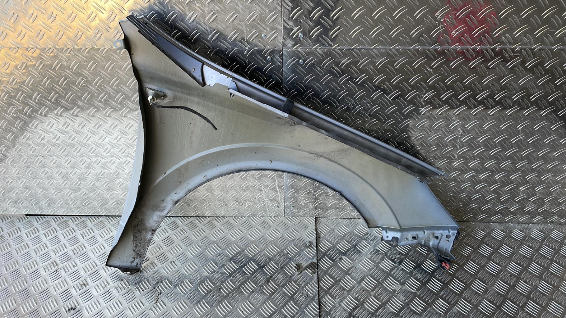 Parafango anteriore sinistro OPEL ASTRA H PHASE 1 Diésel - 1
