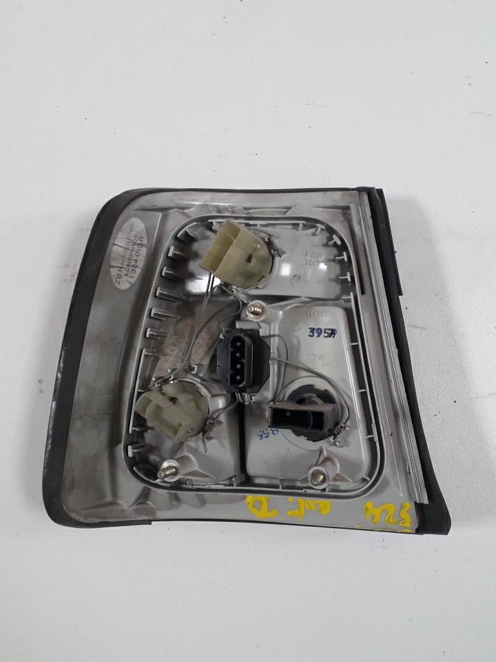 Fanale posteriore principale destro (luci) BMW SERIE 5 E34 Diésel - 1