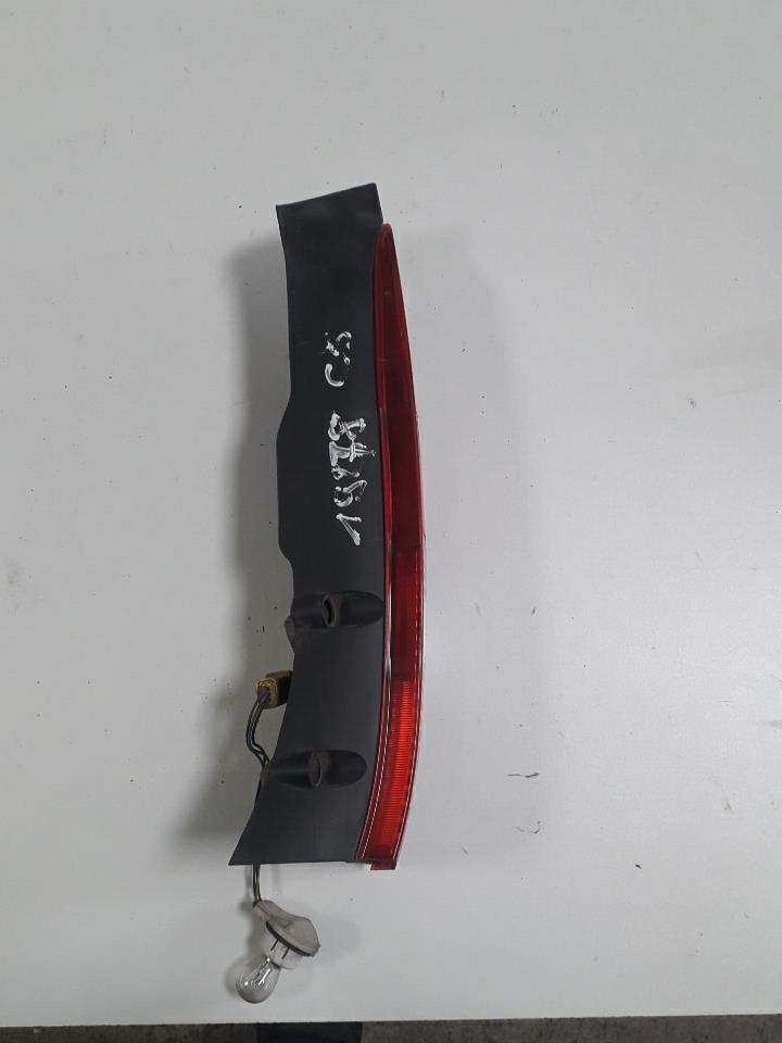 Fanale posteriore principale destro (luci) CITROEN C5 1 PHASE 2 BREAK Diésel - 1
