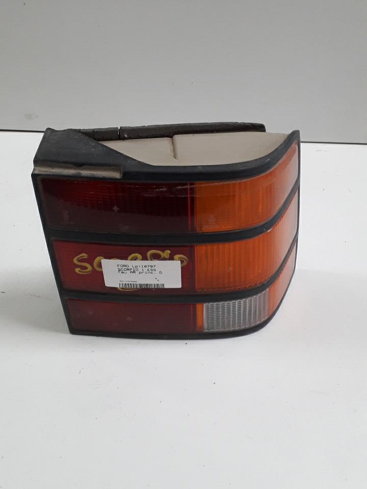Fanale posteriore principale destro (luci) FORD SCORPIO 1 Gasolina - 1