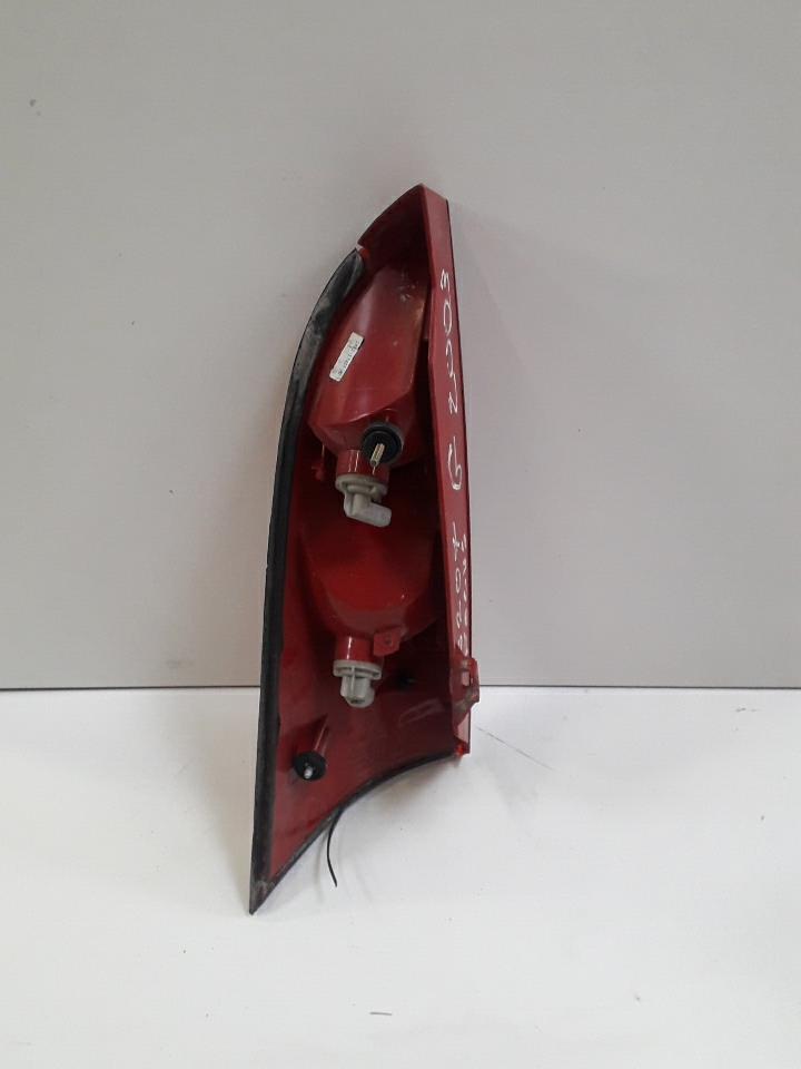 Fanale posteriore principale destro (luci) FORD FOCUS 1 Gasolina - 1