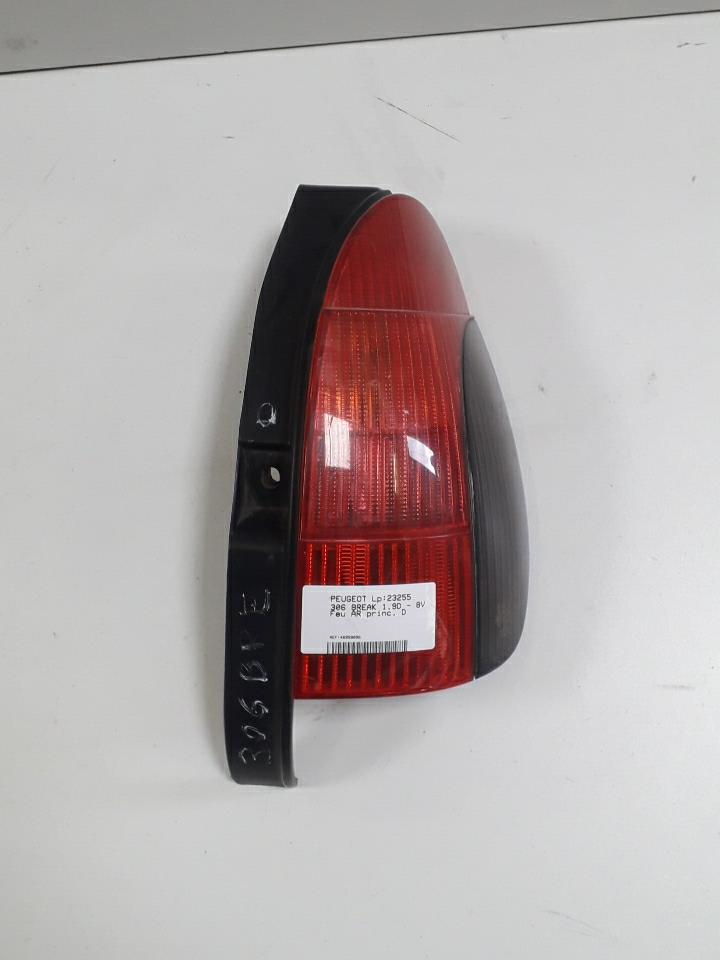 Fanale posteriore principale destro (luci) PEUGEOT 306 BREAK Diésel - 1