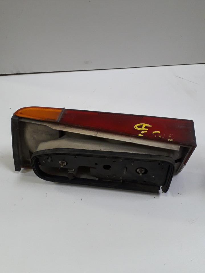 Fanale posteriore principale destro (luci) PEUGEOT 505  - 1