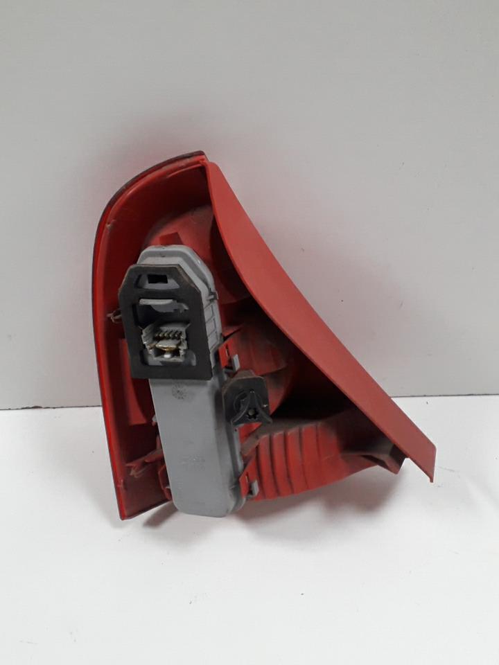 Fanale posteriore principale destro (luci) RENAULT CLIO 2 PHASE 2 Diésel - 1