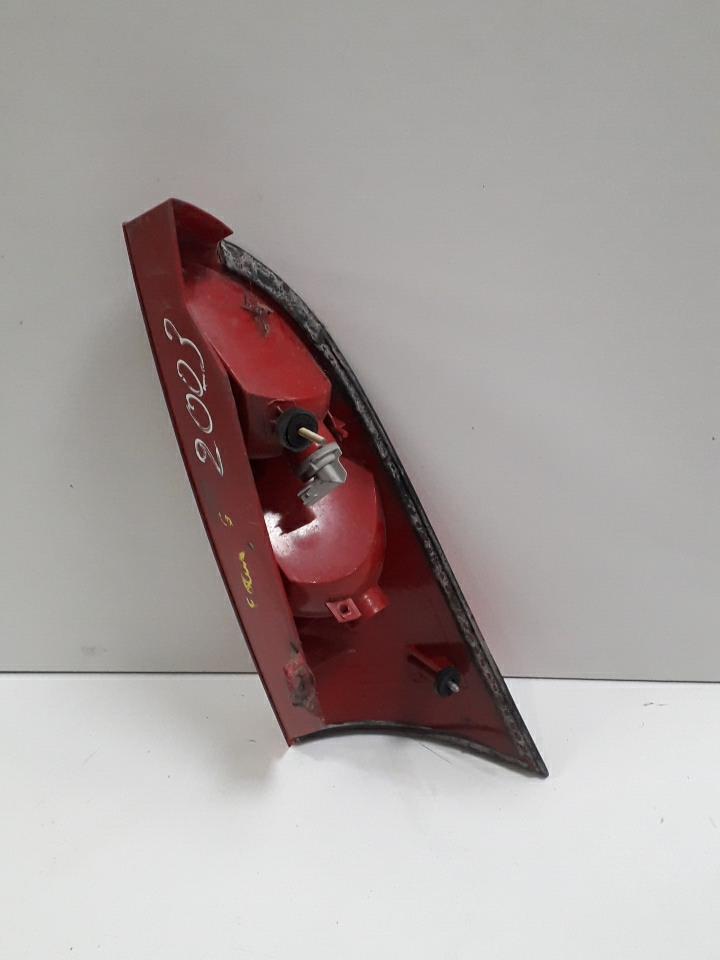 Fanale posteriore principale sinistro (luci) FORD FOCUS 1 Gasolina - 1