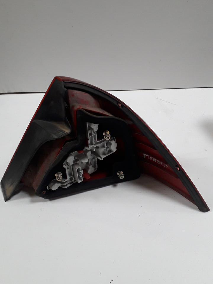Fanale posteriore principale sinistro (luci) FORD MONDEO 2 Gasolina - 1
