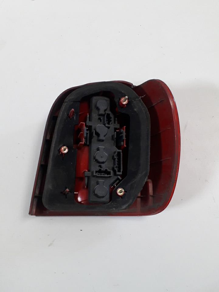 Fanale posteriore principale sinistro (luci) VOLKSWAGEN POLO 3 PHASE 2 Diésel - 1