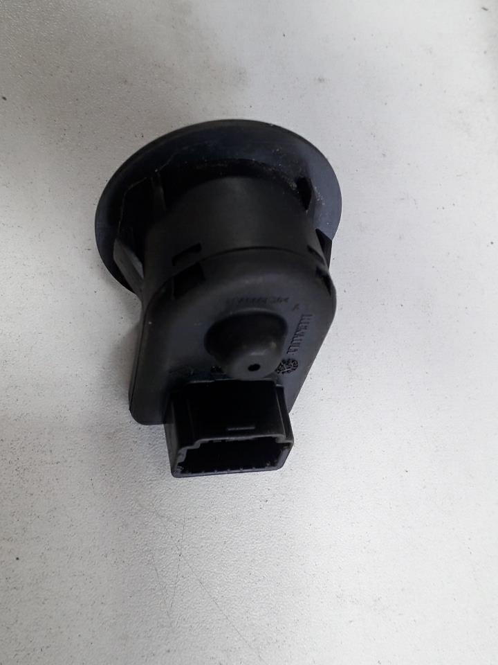 Commande retroviseurs RENAULT KANGOO 2 PHASE 2 Diesel - 1