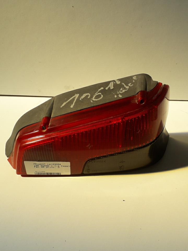 Fanale posteriore principale destro (luci) PEUGEOT 106 PHASE 1 Gasolina - 1