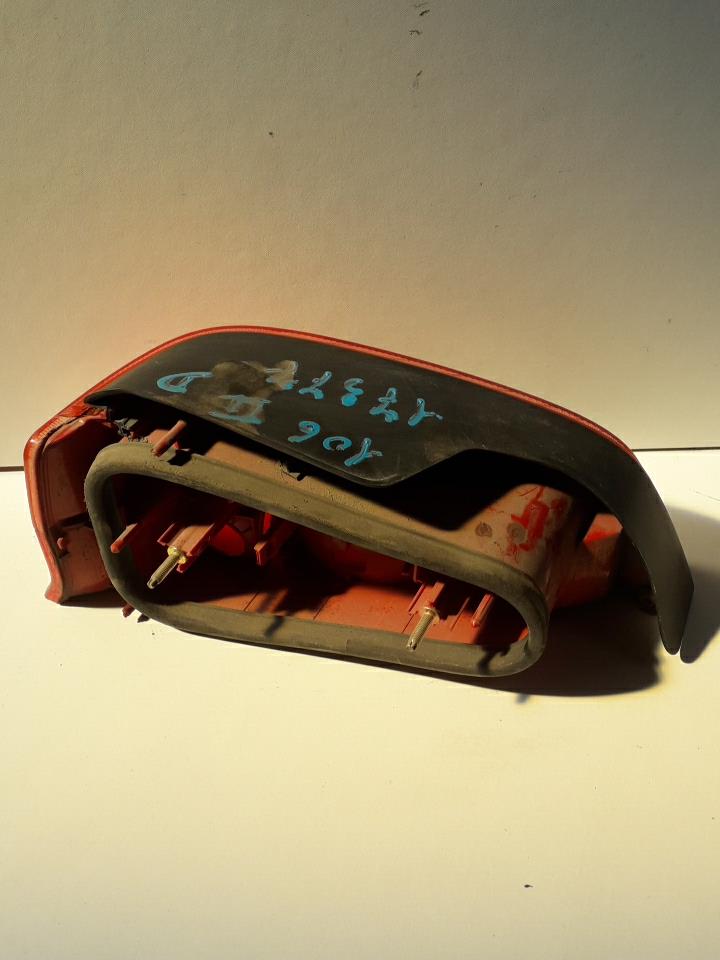 Fanale posteriore principale destro (luci) PEUGEOT 106 PHASE 2 Diésel - 1