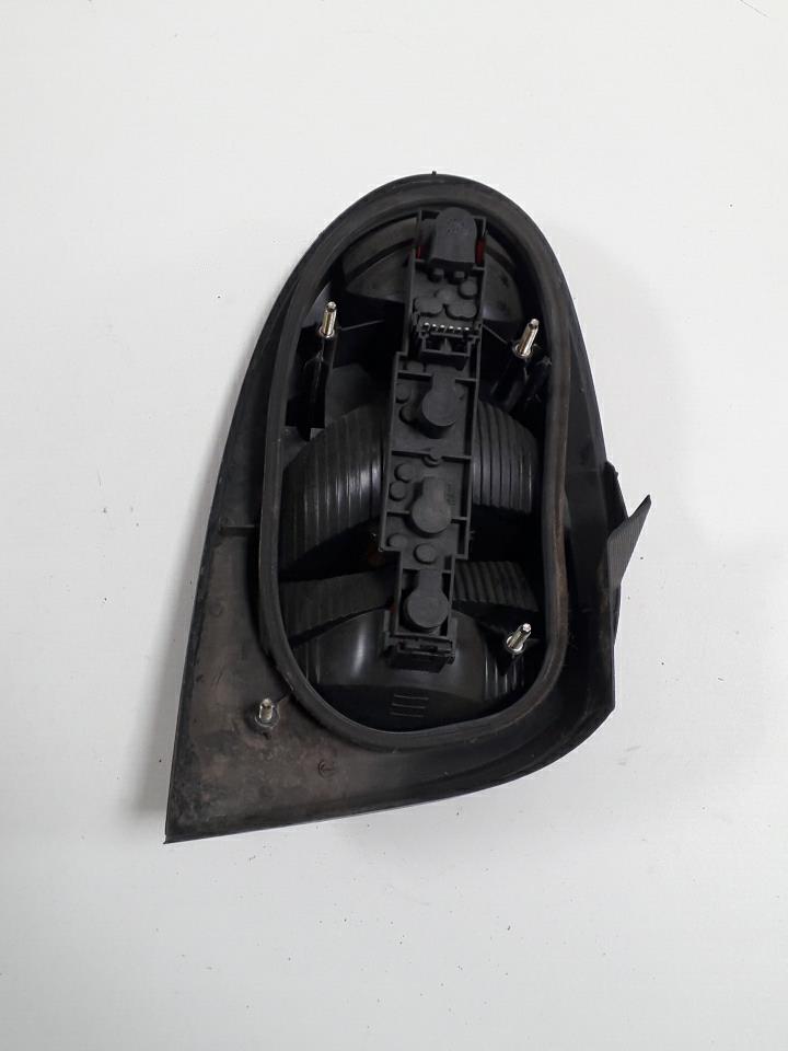 Fanale posteriore principale destro (luci) RENAULT MEGANE 1 PHASE 2 COUPE Diésel - 1