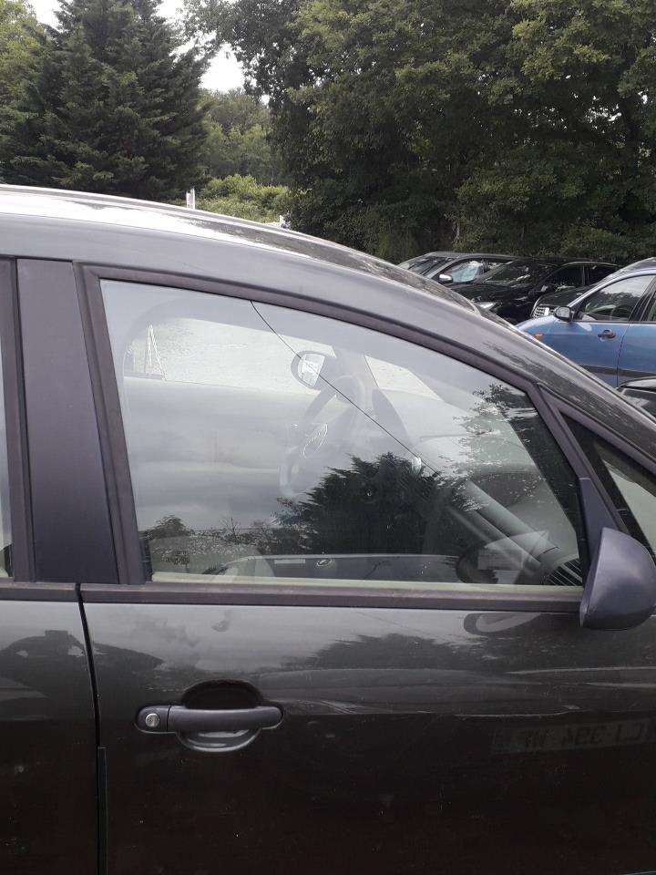 Porte avant droit AUDI A2 Essence - 1