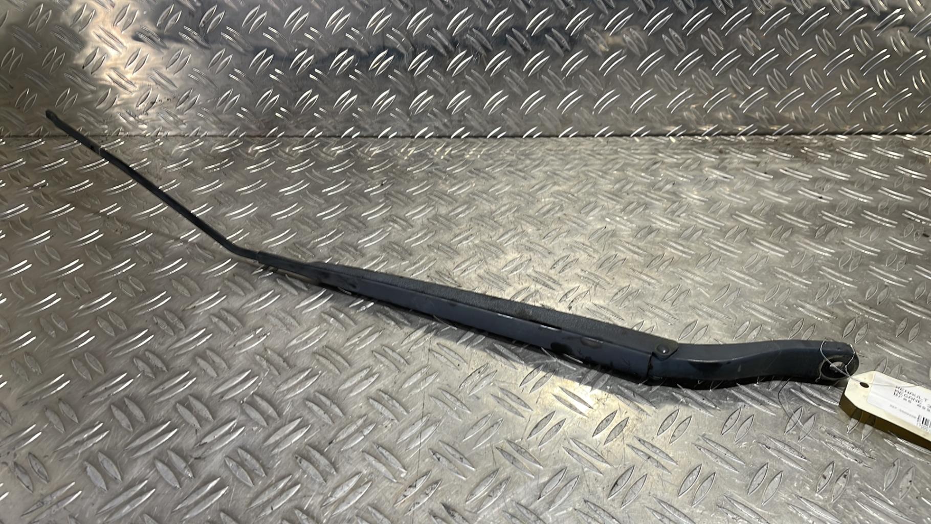 Braccio tergicristallo anteriore destro RENAULT MEGANE 3 PHASE 1 Diésel - 1