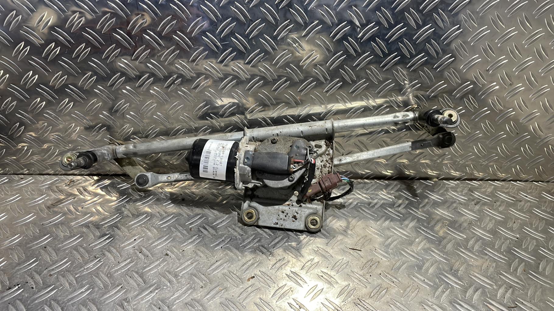 Motore tergicristallo anteriore PEUGEOT 406 COUPE Diésel - 1