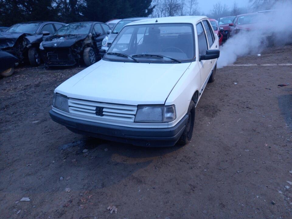 Support radiateur PEUGEOT 309 PHASE 1 Essence - 1