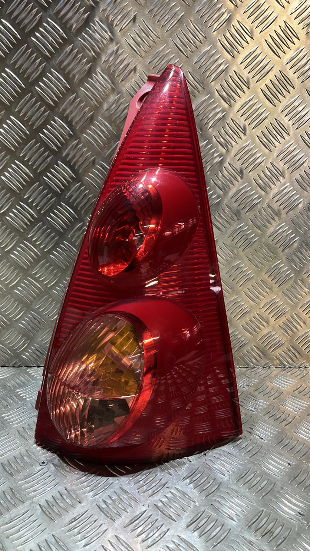 Fanale posteriore principale destro (luci) CITROEN C1 1 PHASE 2 Gasolina - 1