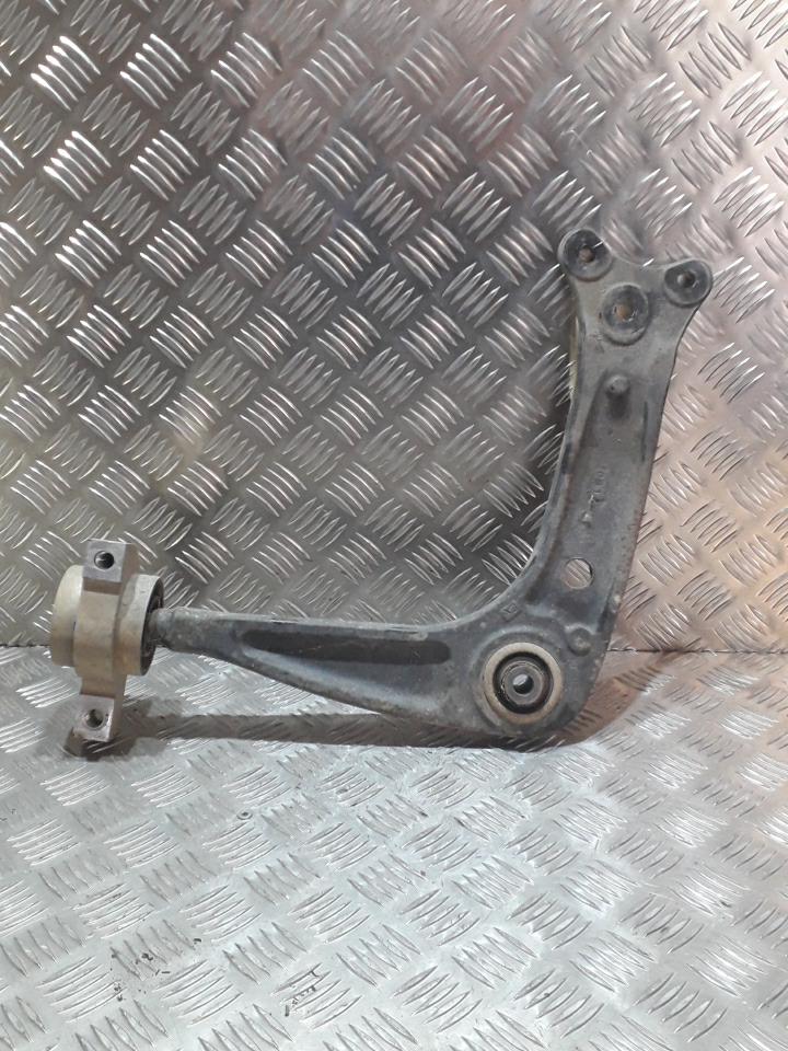 Triangolo inferiore anteriore destro PEUGEOT 508 1 SW PHASE 2 BREAK Diésel - 1