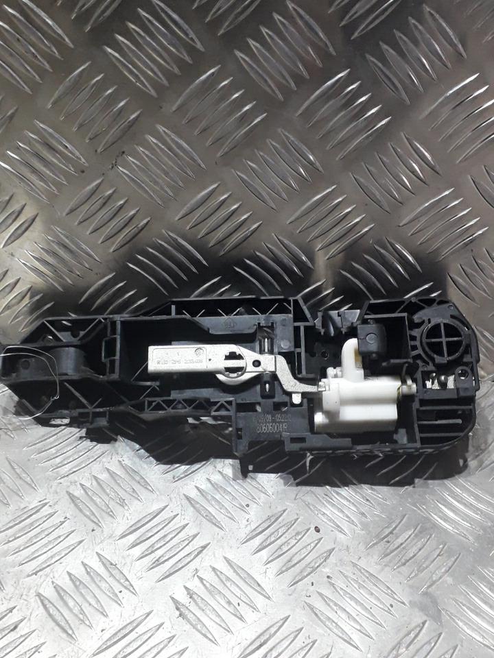 Maniglia portiera anteriore destra RENAULT MEGANE 3 PHASE 1 BREAK Diésel - 1