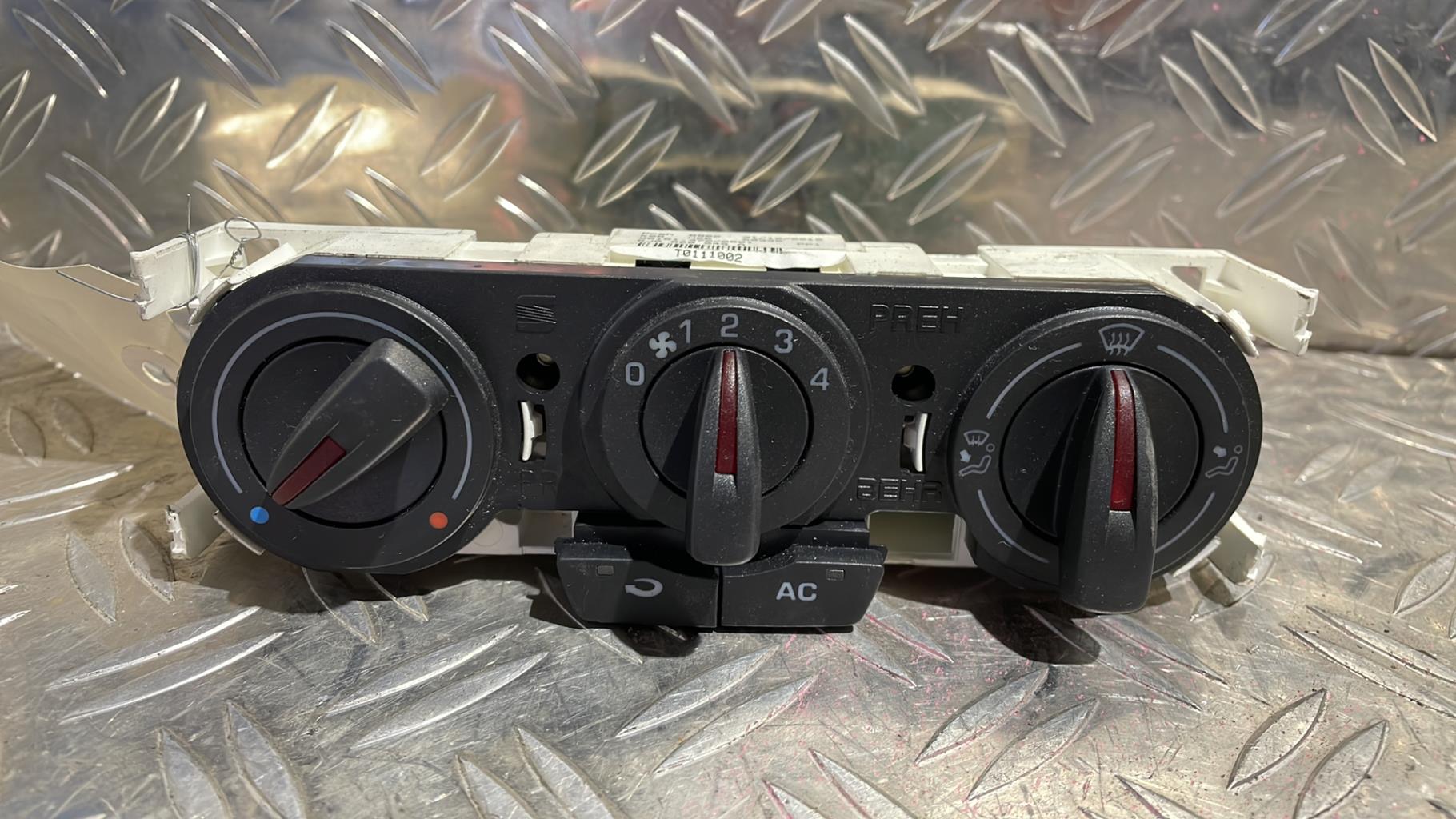 Commande chauffage SEAT IBIZA 4 PHASE 2 Diesel - 1