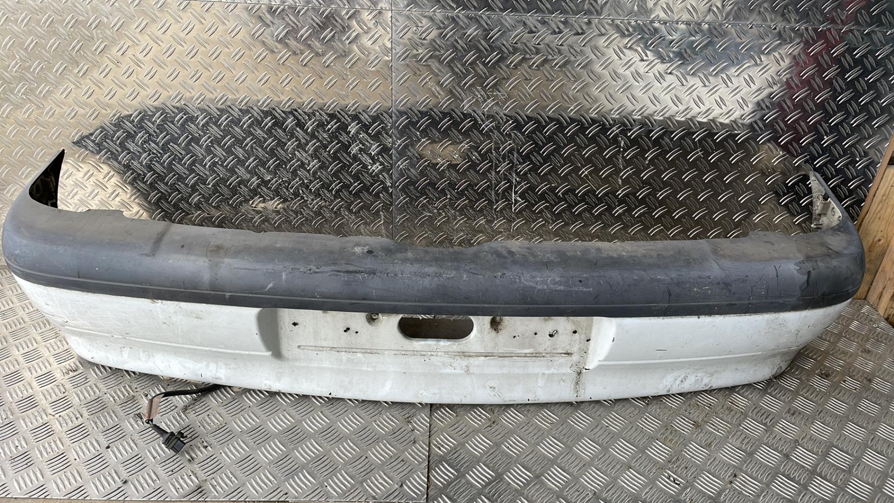 Paraurti posteriore RENAULT CLIO 1 PHASE 3 Diésel - 1