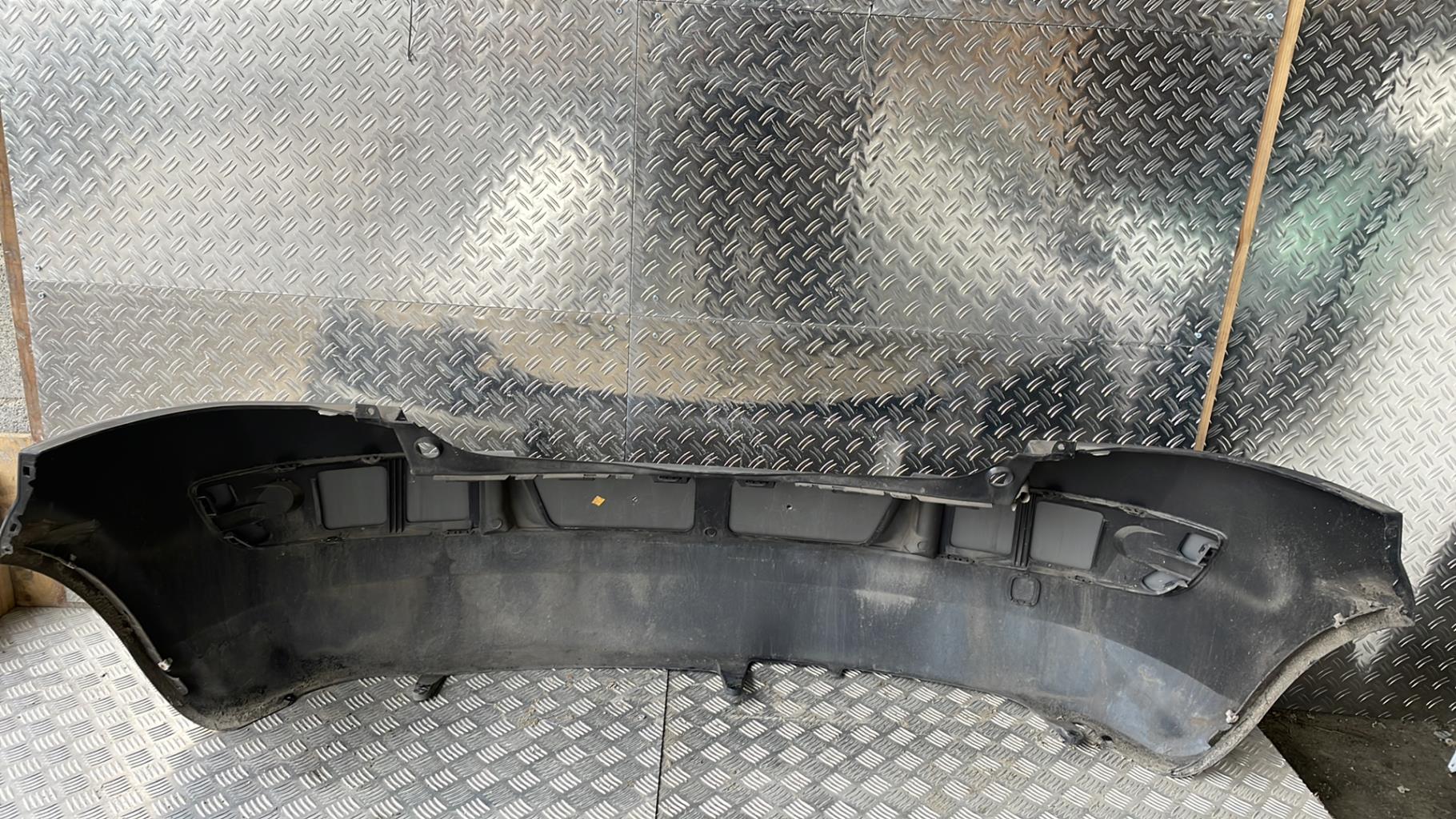Paraurti posteriore RENAULT MEGANE 2 PHASE 1 Diésel - 1