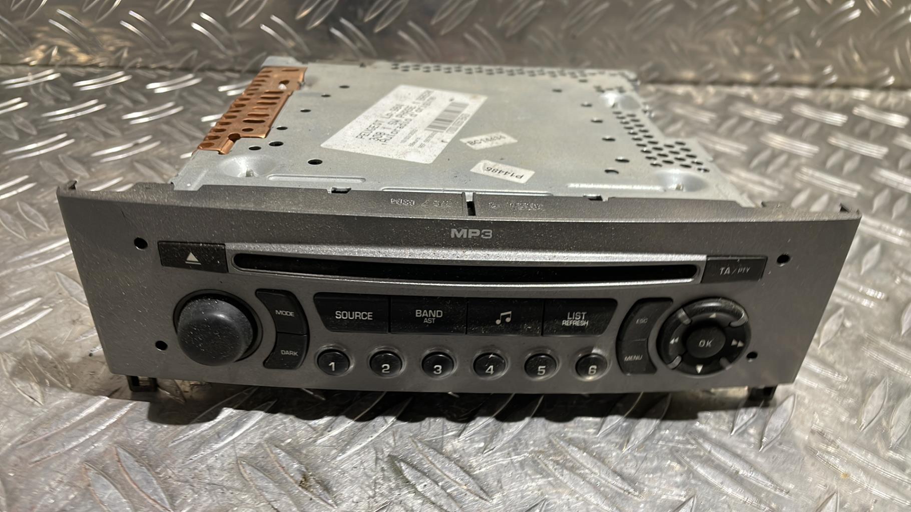 Autoradio originale PEUGEOT 308 1 SW PHASE 1 BREAK Diésel - 1
