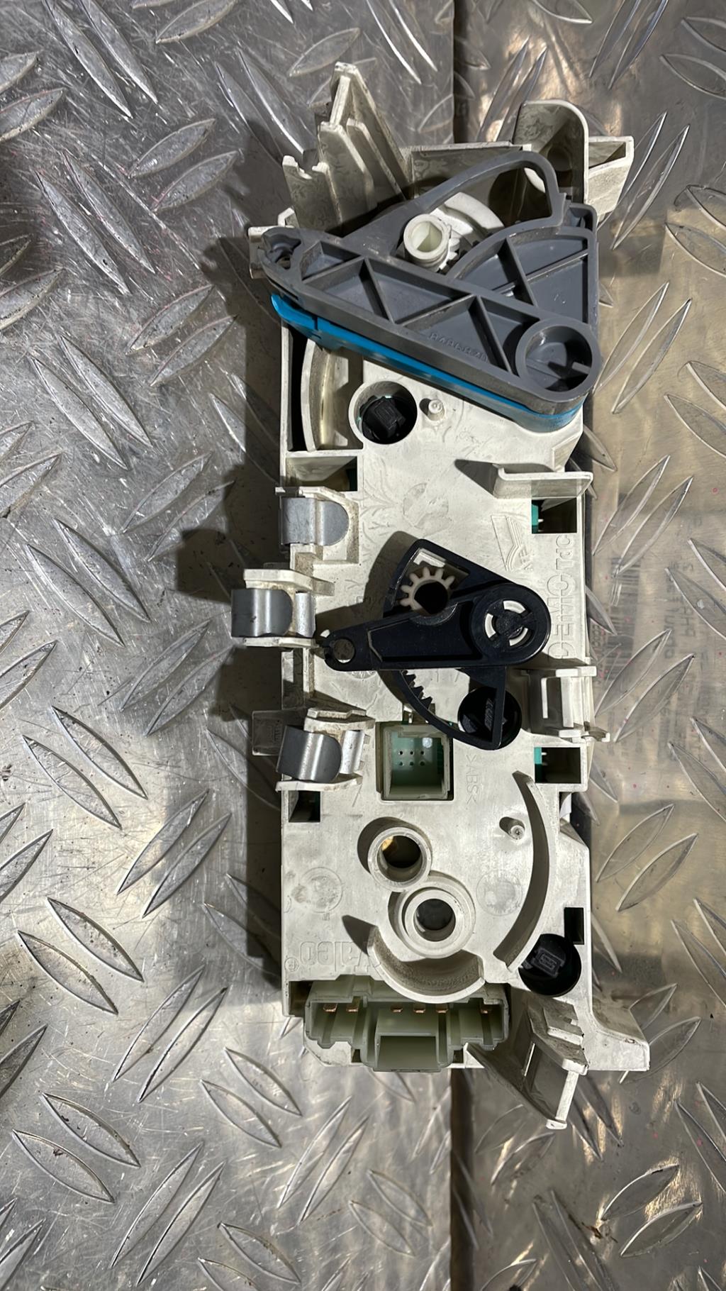 Commande chauffage CITROEN BERLINGO 1 PHASE 2 Diesel - 1