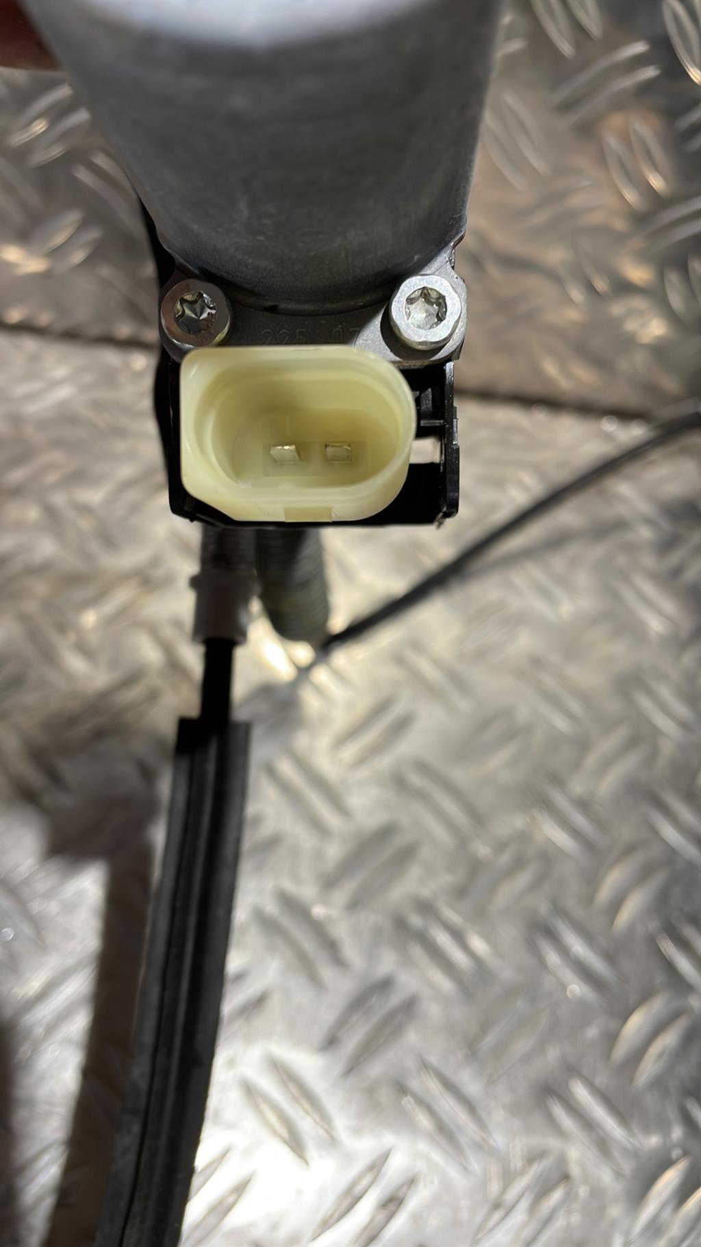 Alzacristalli elettrico anteriore sinistro MINI MINI 2 R56 PHASE 1 Diésel - 1