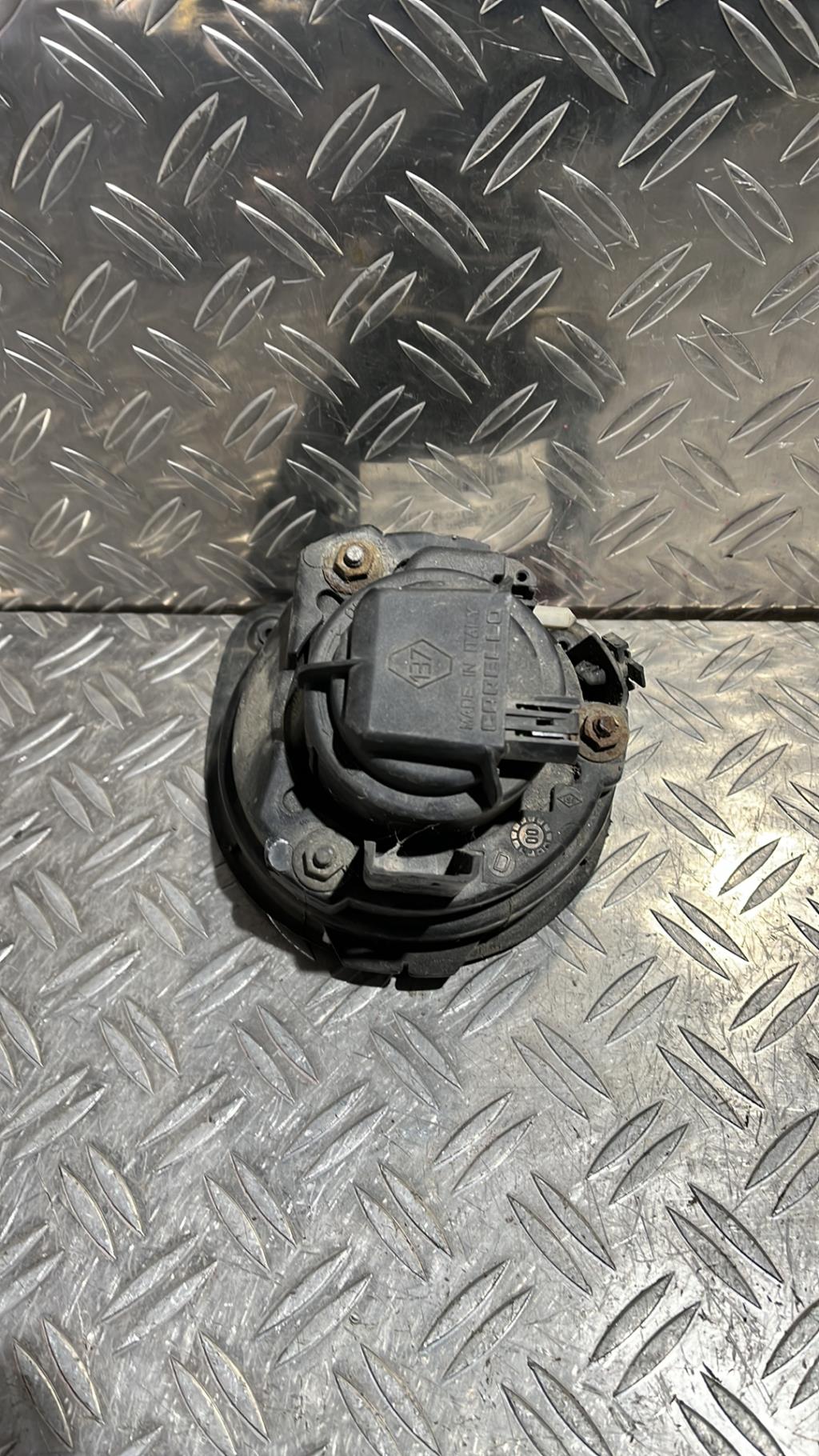 Fendinebbia sinistro (luce) RENAULT CLIO 2 PHASE 2  - 1