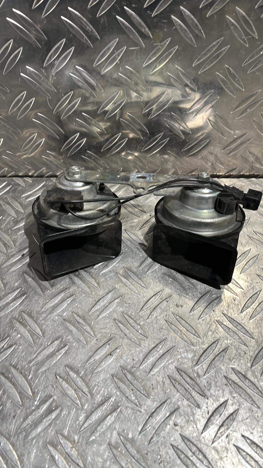 Tromba/Clacson RENAULT CLIO 3 PHASE 1  - 1