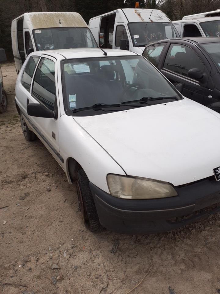 Devio luci PEUGEOT 106 PHASE 1 Gasolina - 1