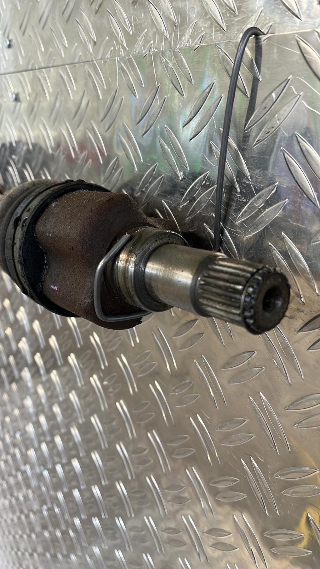 Giunto cardanico albero di trasmissione sinistro FORD FIESTA 5 PHASE 2 Diésel - 1